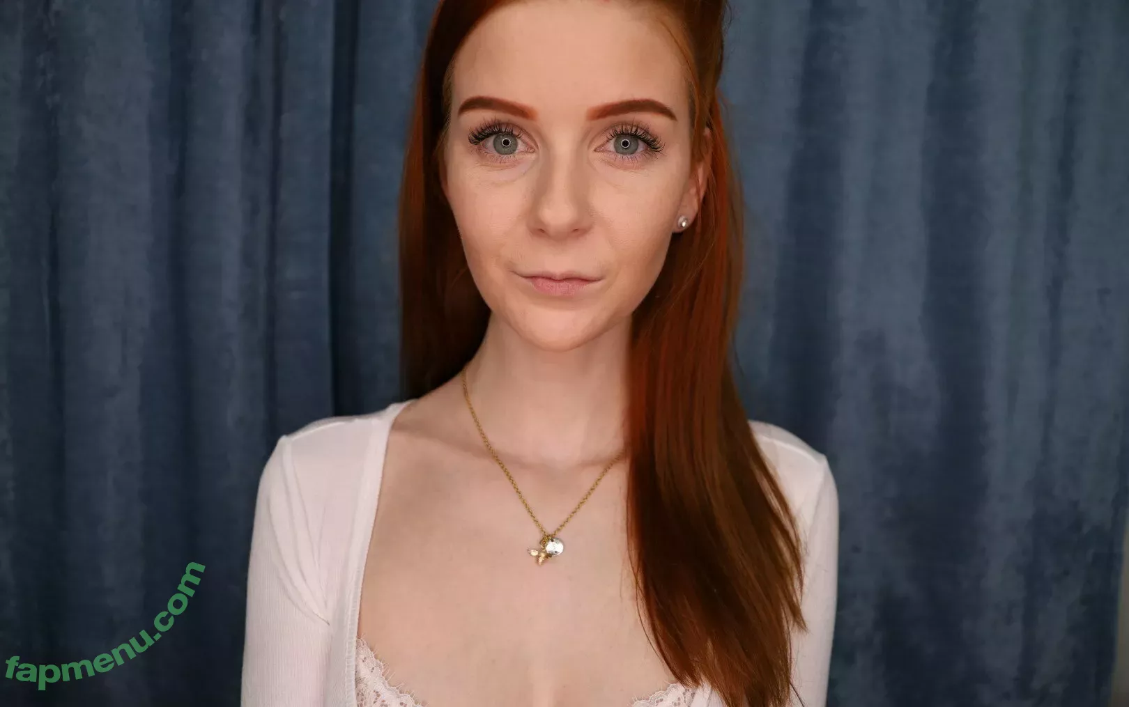 little_bee nude photo #0065 (LittleBeeBecca / little_becca_bee / littlebeccabee)