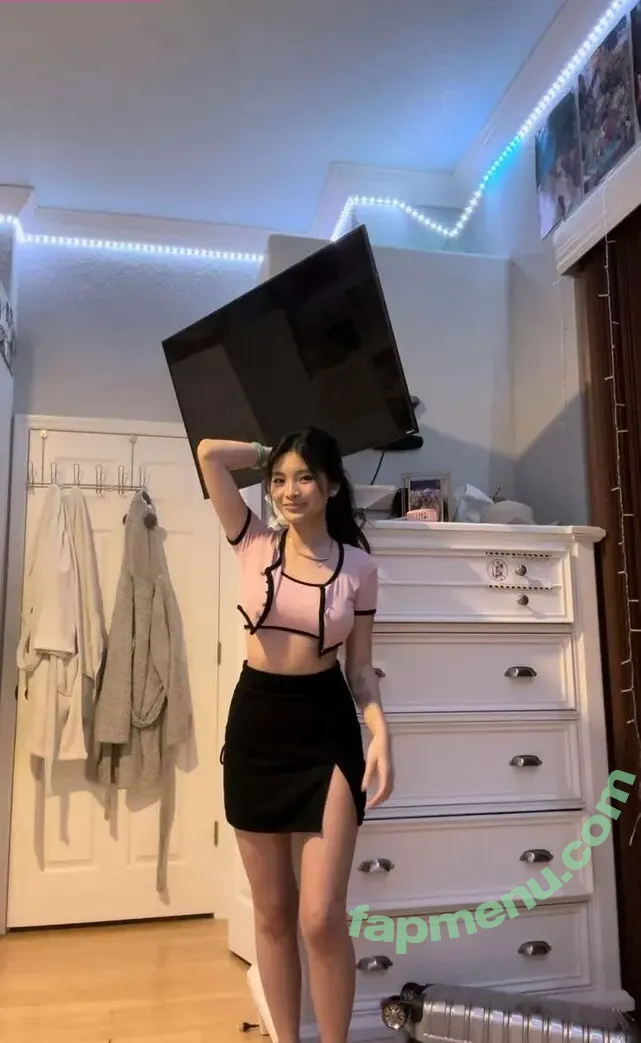 Little_caoo nude photo #0006 (Little_caoo)