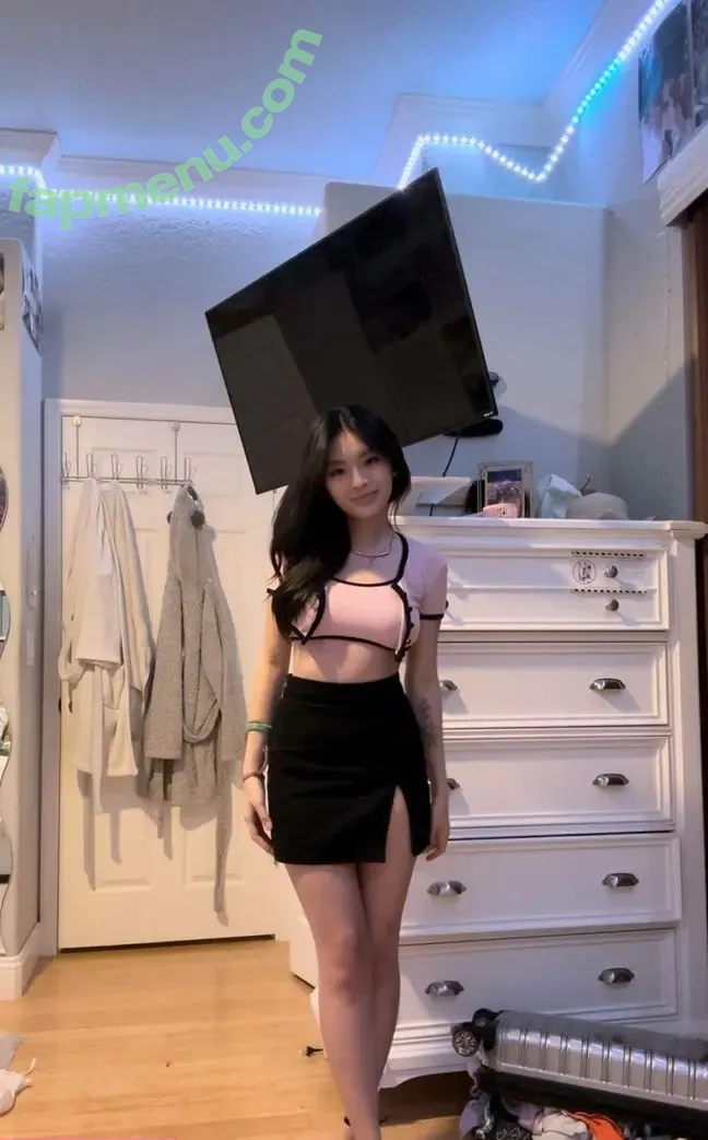 Little_caoo nude photo #0008 (Little_caoo)