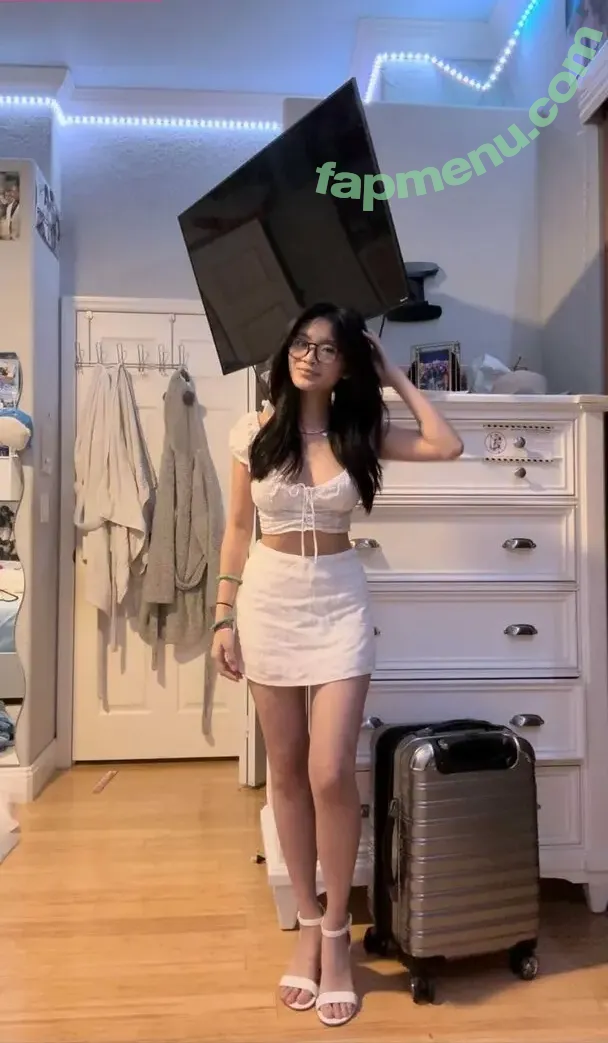 Little_caoo nude photo #0047 (Little_caoo)