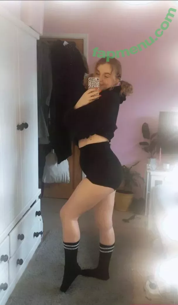Little_daisyxo nude photo #0006 (littledaisyxo)