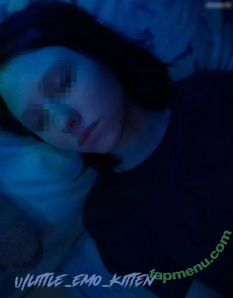 little_emo_kitten nude photo #1977 (daddys_emo_girl / justemokitten)