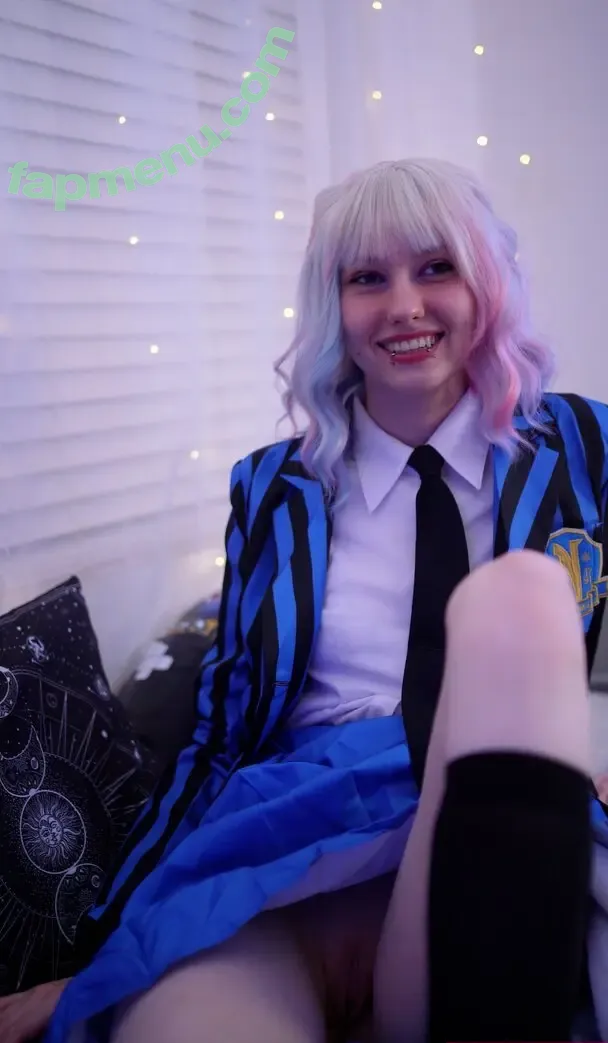 little_emo_kitten nude photo #2858 (daddys_emo_girl / justemokitten)