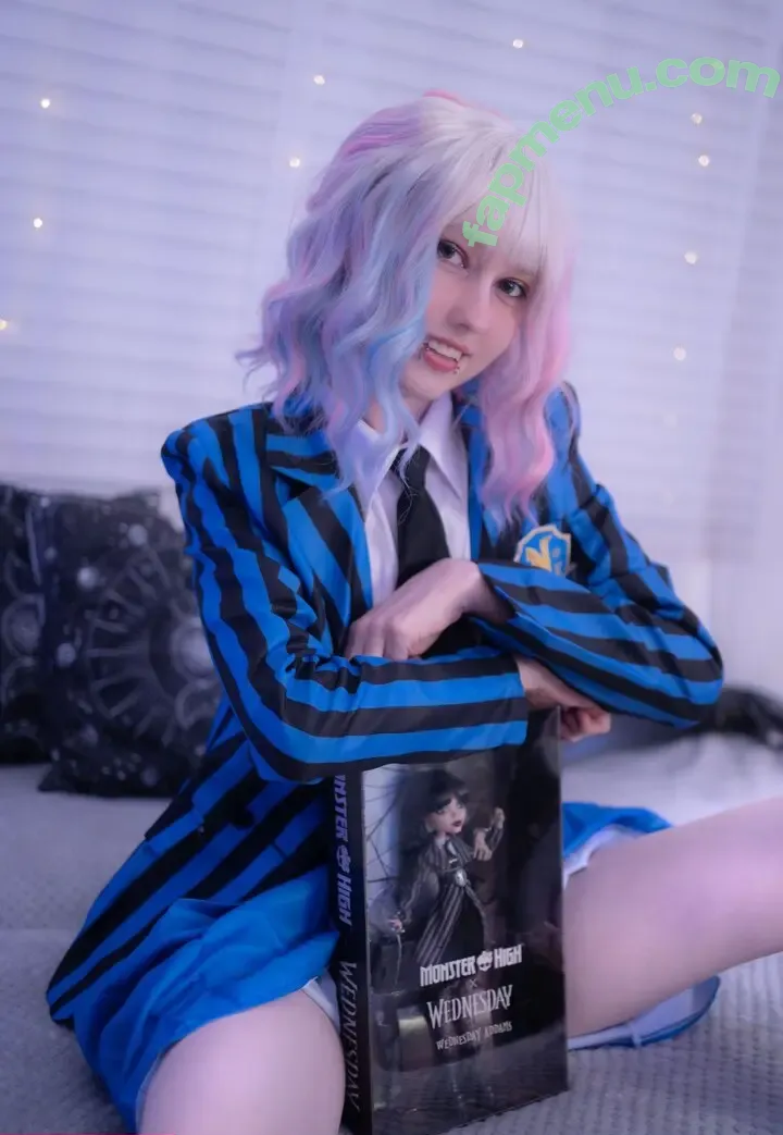 little_emo_kitten nude photo #2860 (daddys_emo_girl / justemokitten)