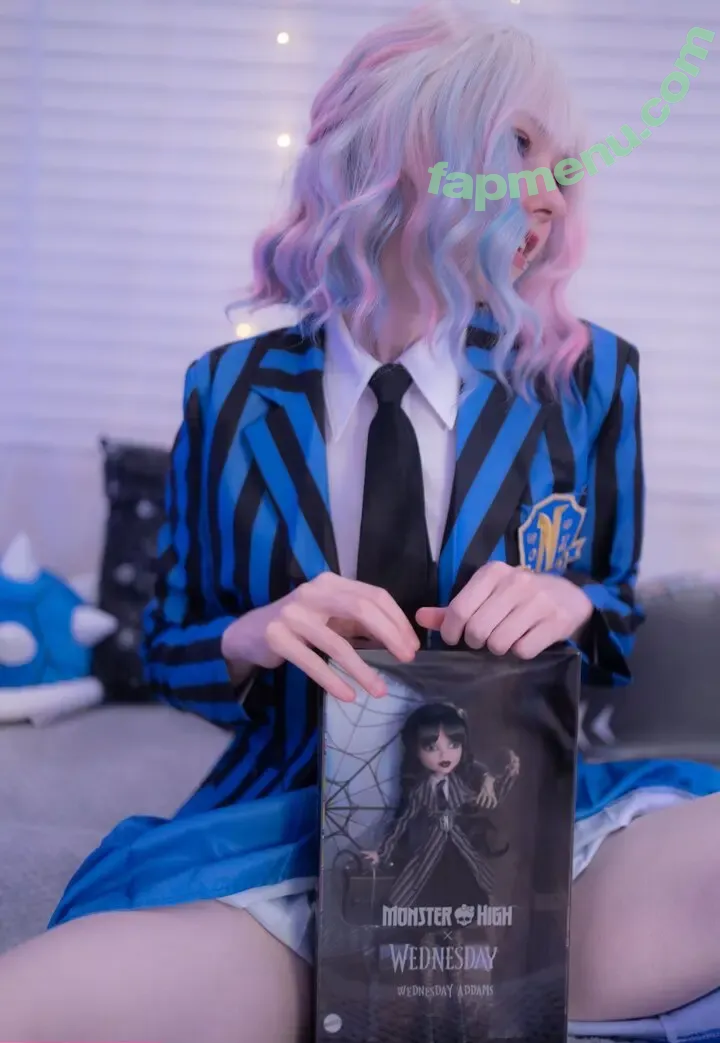 little_emo_kitten nude photo #2861 (daddys_emo_girl / justemokitten)