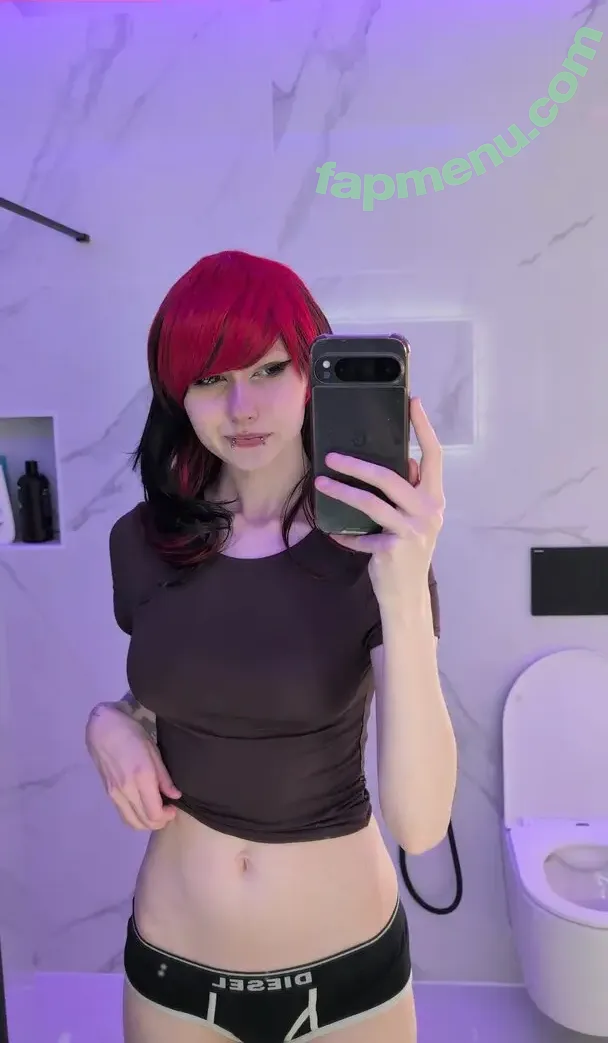 little_emo_kitten nude photo #2893 (daddys-emo-girl / daddys_emo_girl / justemokitten)