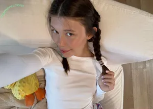 little.evelyn / littl.evelin nude photo #0045