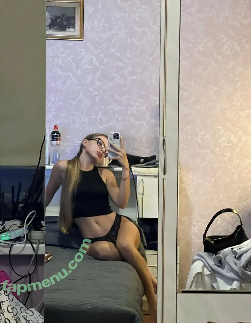 little_lilybaby nude photo #0011 (lilylittlebabyy)