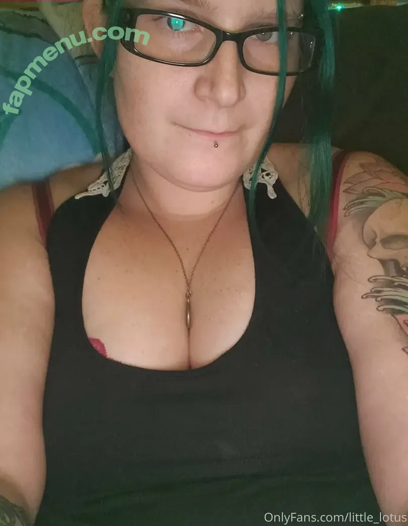 little_lotus nude photo #0008 (little_lotus)