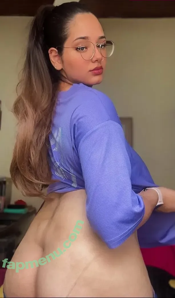Little_nalla nude photo #0048 (little_nalla_ / littlenaladipta / nallinha)