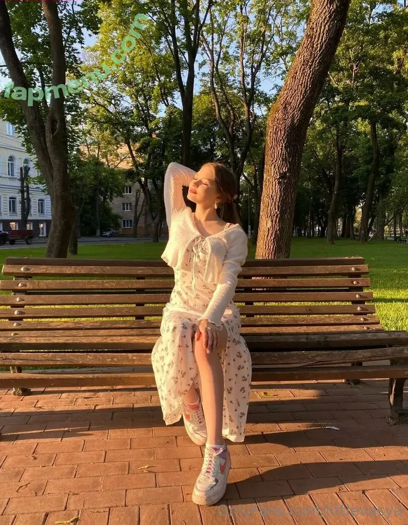 little_shelly nude photo #0001 (irishka_shelly)