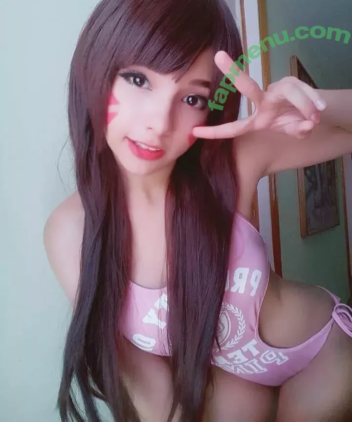 Little Shiie nude photo #0018 (iftheshoefeets / little_shiie)