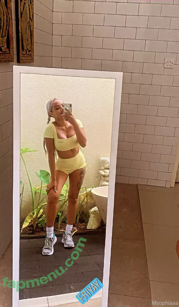 little_sophia nude photo #0021 (little_sophia__)