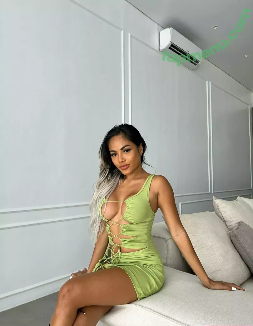 little_sophia nude photo #0126 (little_sophia__)