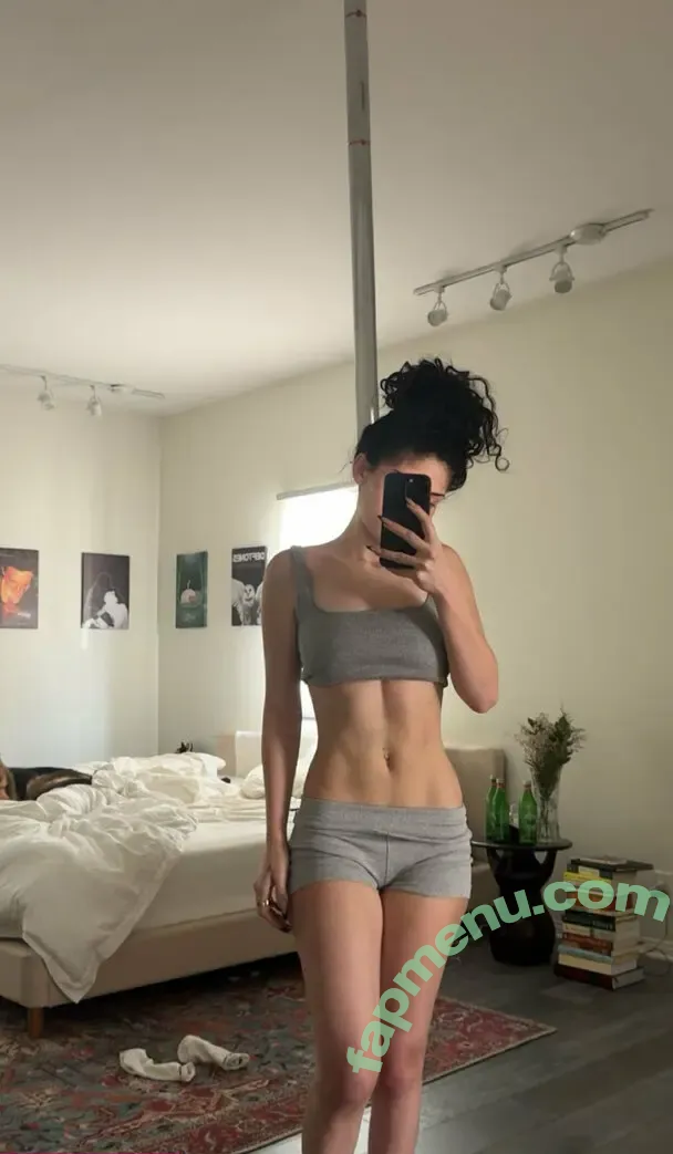 little.warren nude photo #0071 (Amelie Warren / little.warren_)