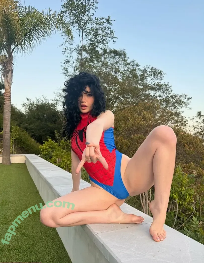 little.warren nude photo #0088 (Amelie Warren / little.warren_)