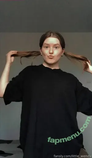 little_wendy / littlee_wendy_ nude photo #0182