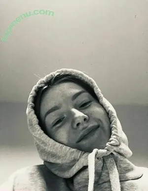 little_wendy / littlee_wendy_ nude photo #0186