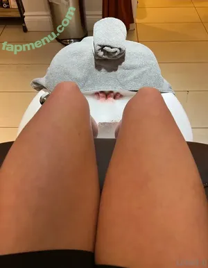  nude photo #0004