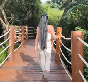 LittleAznChat / evilyn_13 nude photo #0109