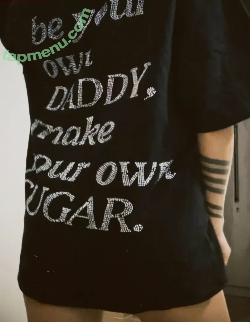 littlebabymiley nude photo #0014 (lala.ghislandi / lalitaghislandi / littlebabyyyyyy)