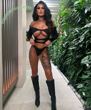 littlebellsy nude photo #0018