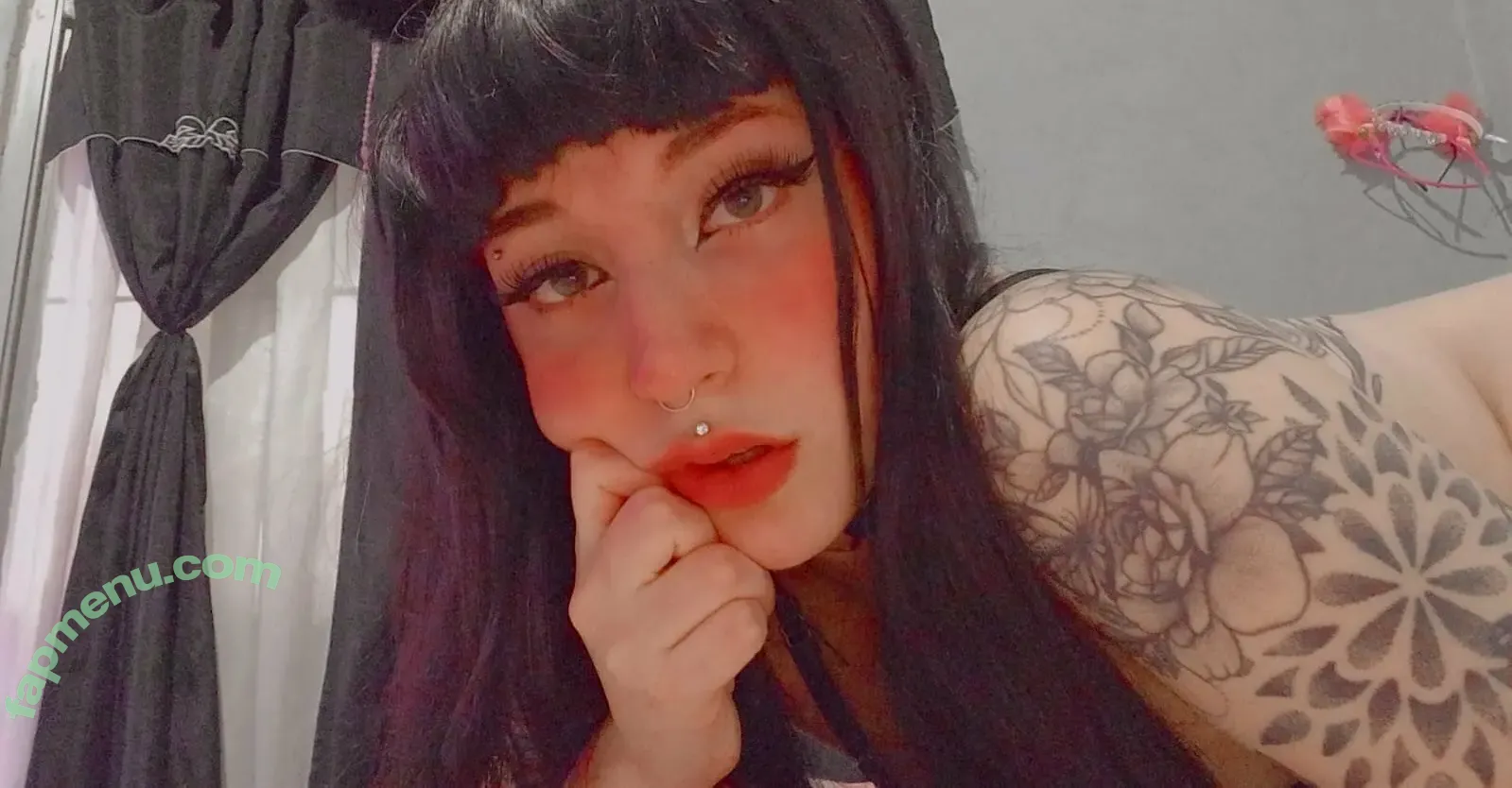 littlecheriee nude photo #0005 (littlecherry_official)