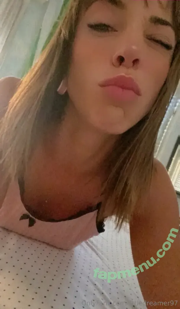 littledreamer97 nude photo #0012 (littledreamer97)