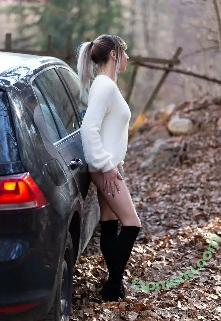 littledreamer97 nude photo #0029 (littledreamer97)