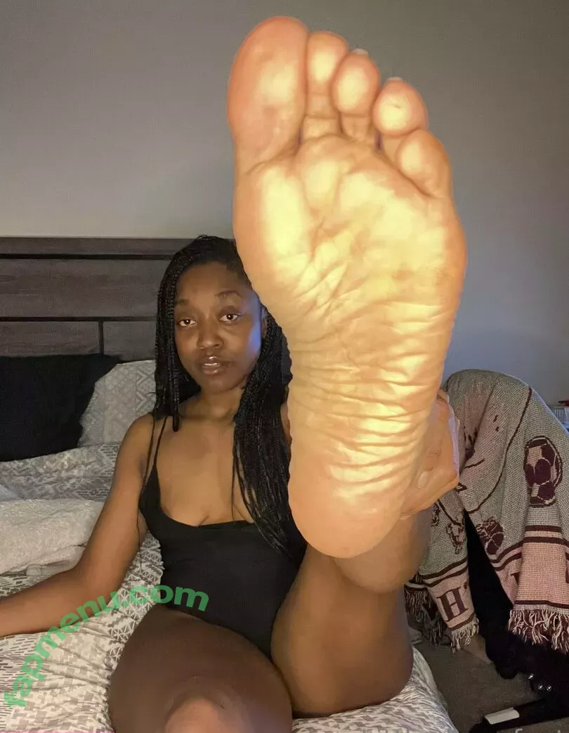 littleebonyfeet nude photo #0130 (prettyfeetpicsx)