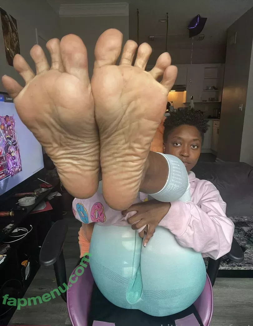 littleebonyfeet nude photo #0276 (prettyfeetpicsx)