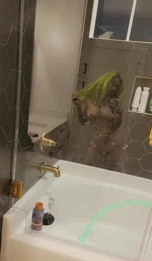  nude photo #0007