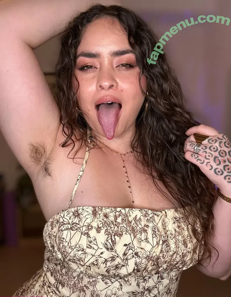 littlehairylola nude photo #0083 (littlehairylola)