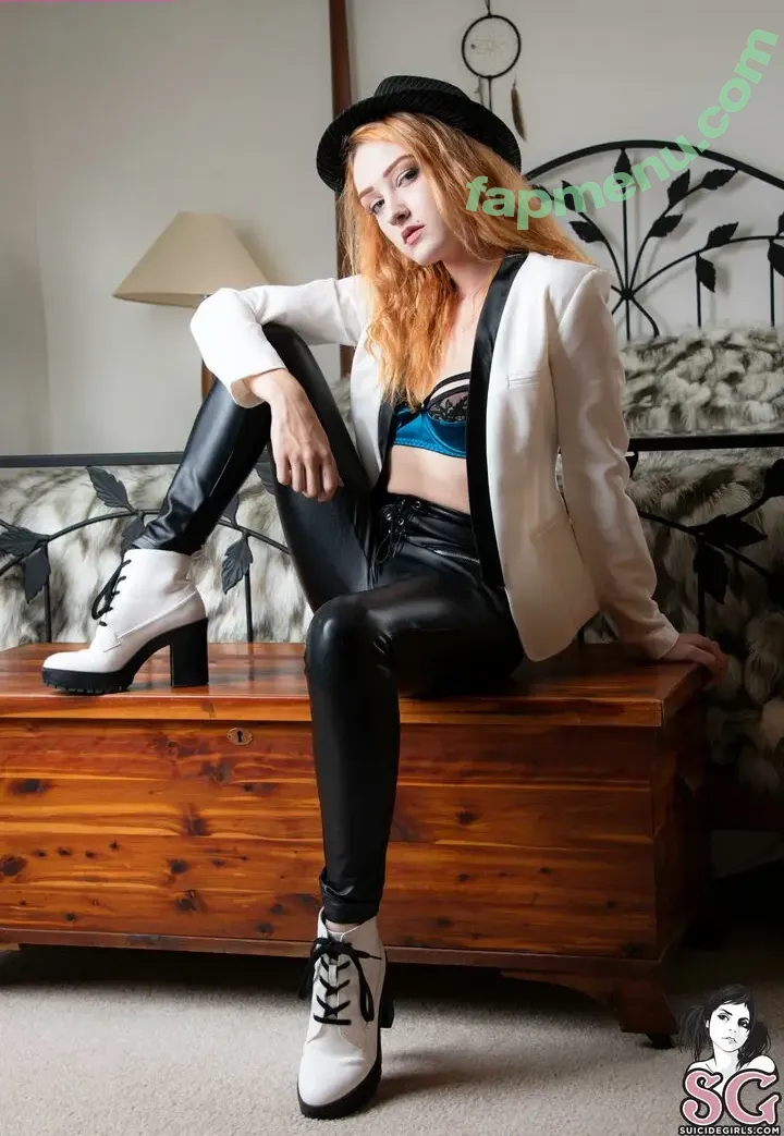 Littleirish nude photo #0016 (the.littleirish)