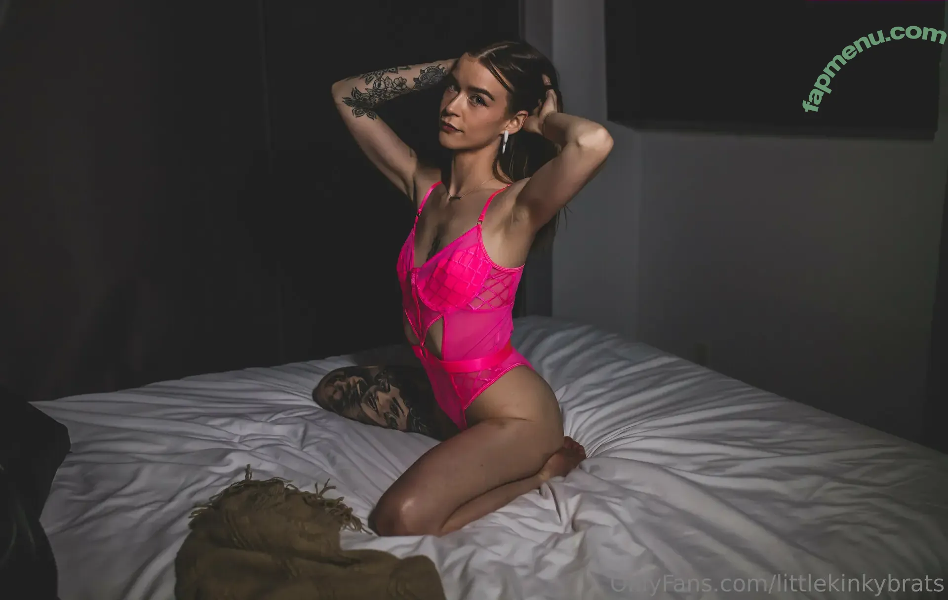 littlekinkybrats nude photo #0008 (littlekinkybrats)