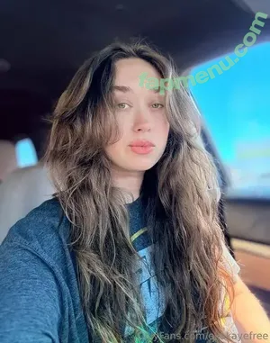 littleladykaye / EllaKaye / Hella_Kaye / ellakayefree / itsellakaye nude photo #0120