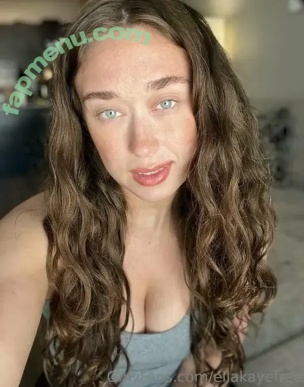 littleladykaye nude photo #0117 (EllaKaye / Hella_Kaye / ellakayefree / itsellakaye)