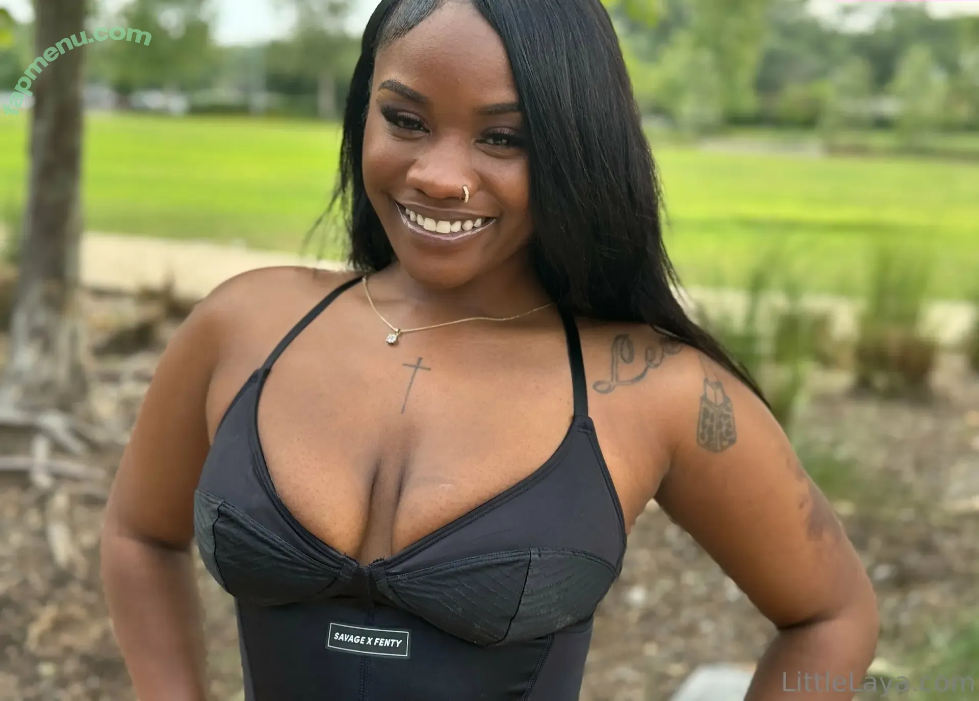 littlelaya nude photo #0021 (littlelaya.main)
