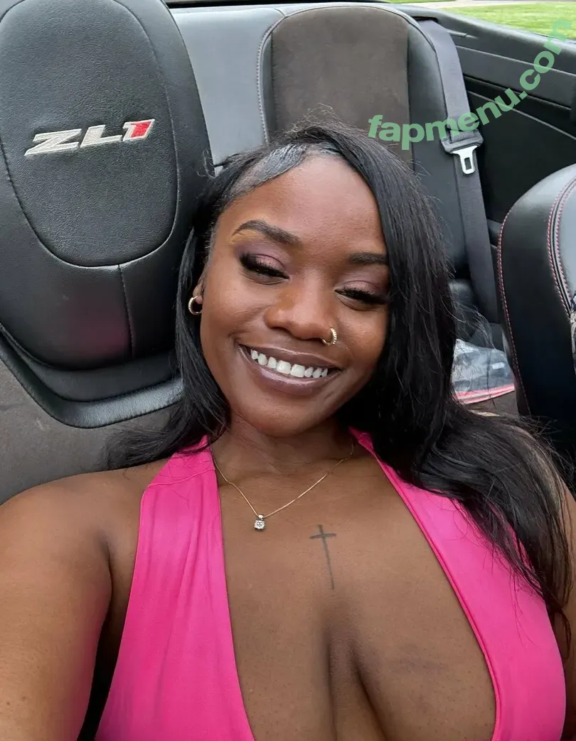 littlelaya nude photo #0024 (littlelaya.main)