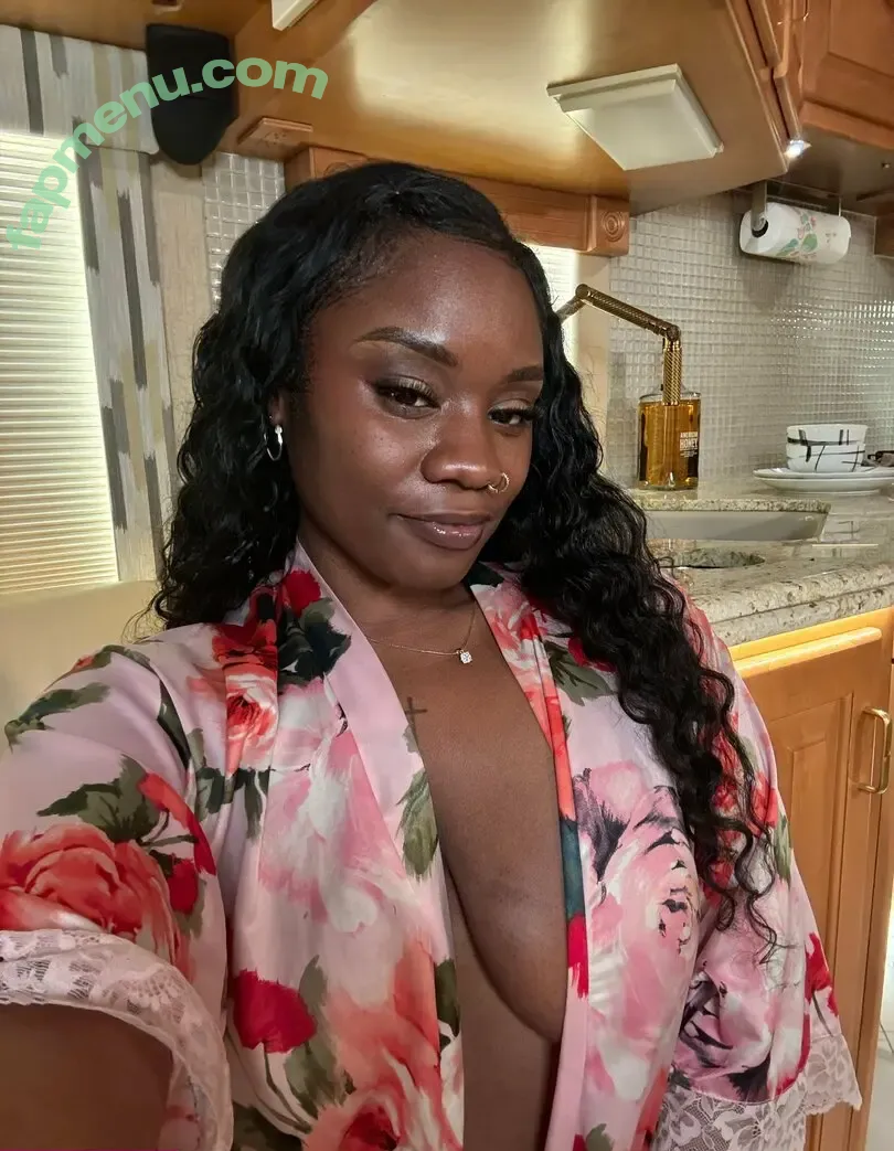 littlelaya nude photo #0073 (littlelaya.main)