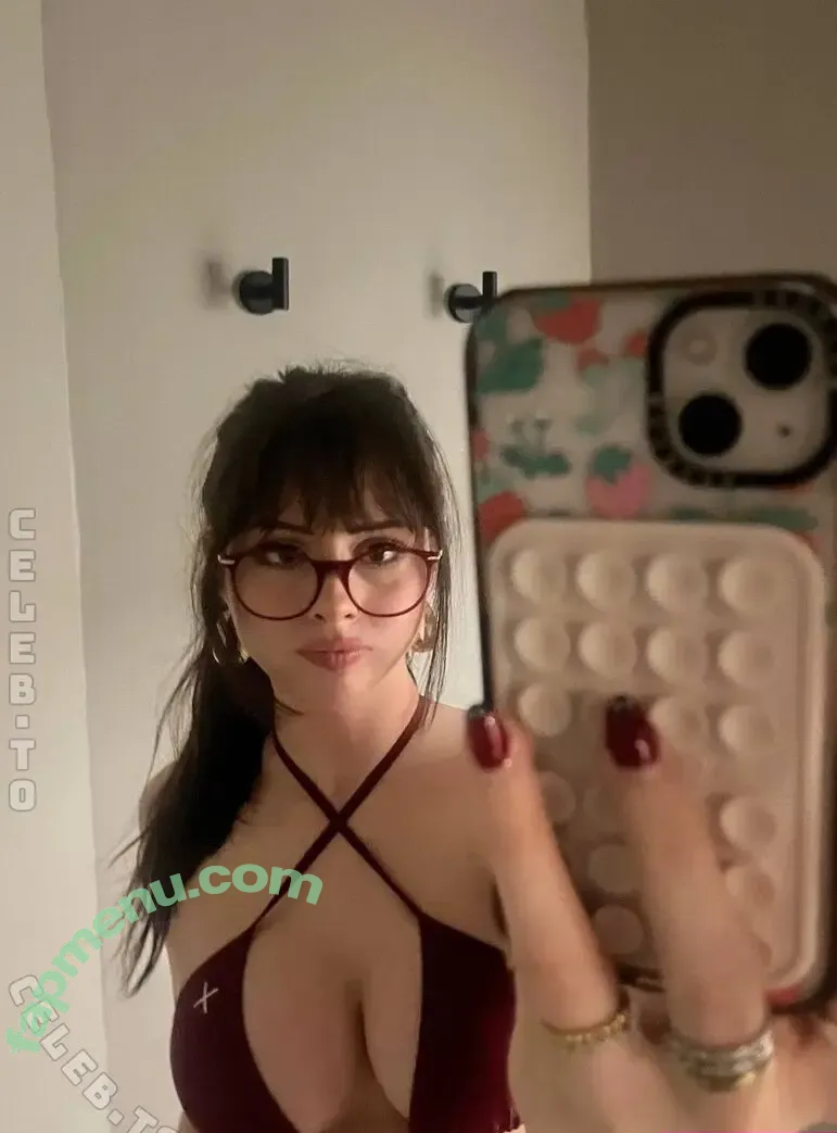 Littlelivbug nude photo #0017 (Littlelivbug)