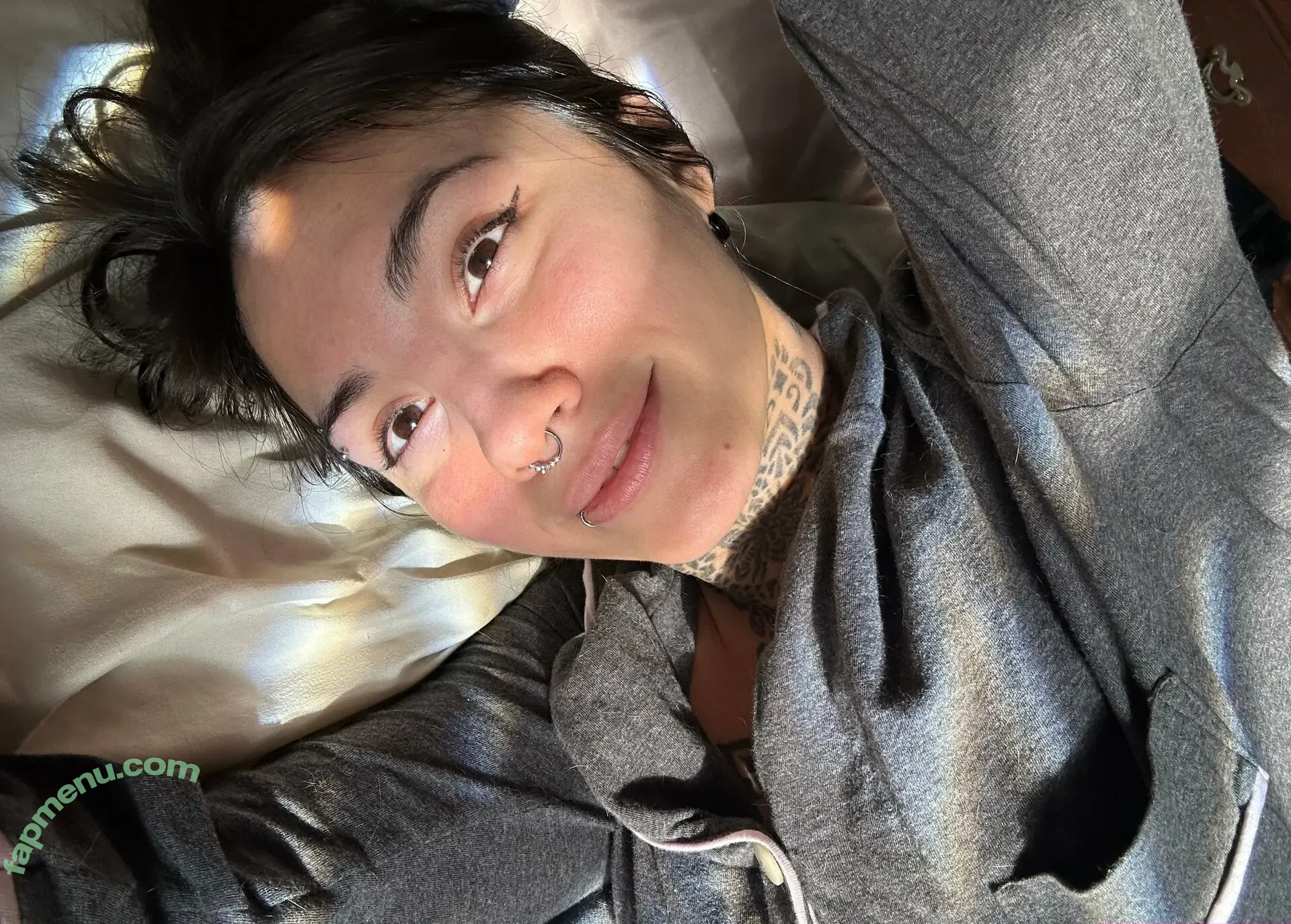 littleluzz nude photo #0163 (littleluzz)