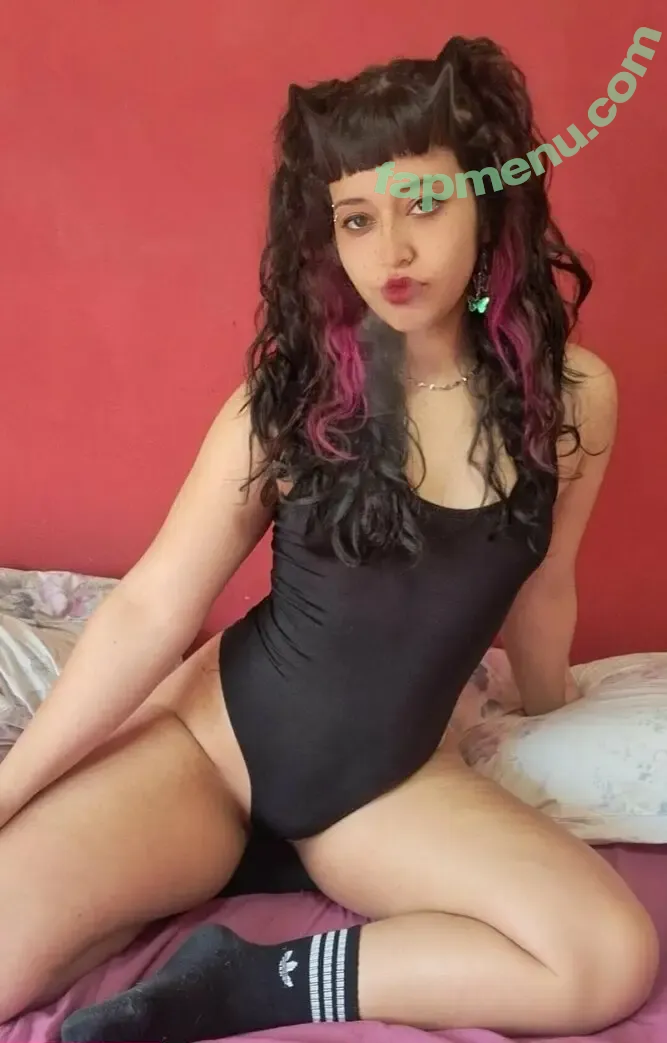 littlemaviss nude photo #0027 (littlemaviss)