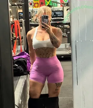 littlemissbunda / sennawhitemanfit nude photo #0006