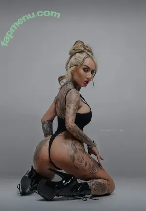 LittleMissLoon nude photo #0036