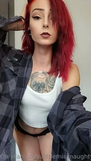 LittleMissNaughty / MissNaughtyYN / littlemissnaughty_csgo / littlemissnaughtytw nude photo #0098