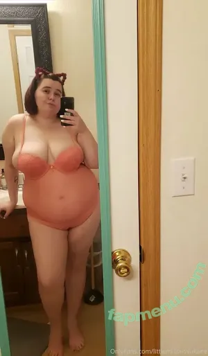 littlemissnovakane / littlemissnovashop nude photo #0001