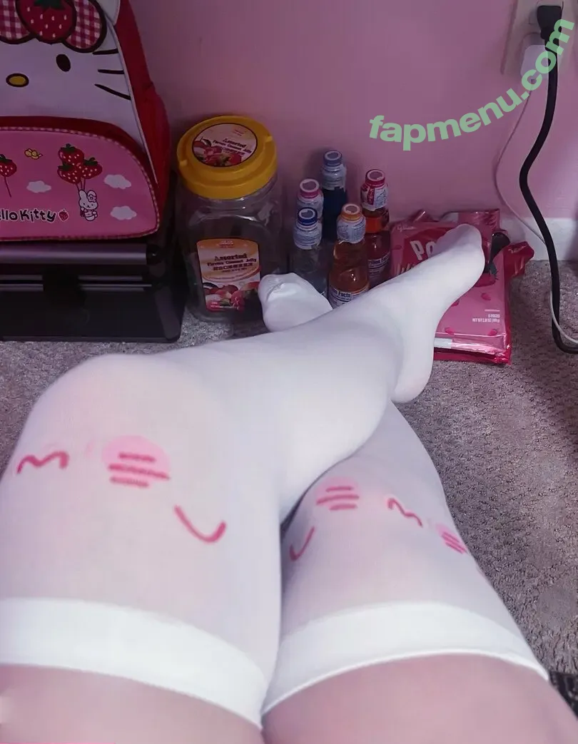 LittleNiiVT nude photo #0038 (Little Nii / Nii_Nii / lil_midgetbaddie / little.nii / littleniinii)