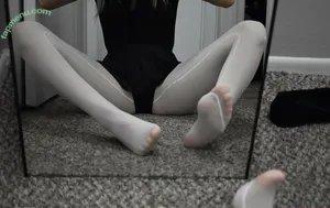 LittlePrincessLottie nude photo #0005