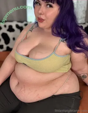 littlestpigletann / ilychubbygrilz nude photo #0409